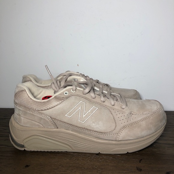 new balance chunky shoes womens